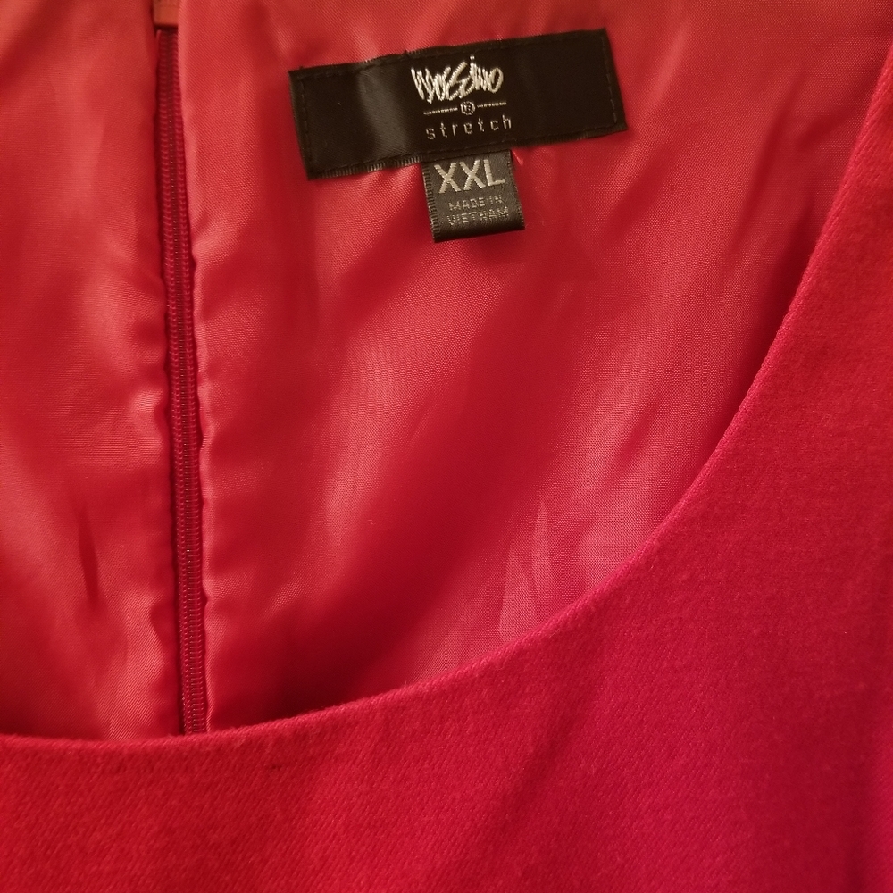 Women's dresses - Picture 13 of 16